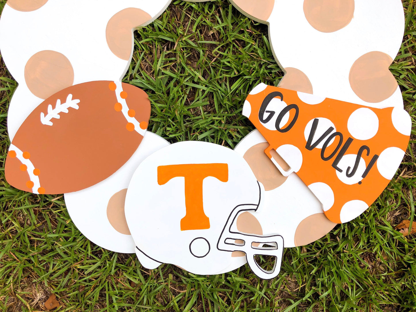 Football Attachment for interchangeable Seasonal Wreath